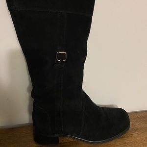 La Canadienne black boots